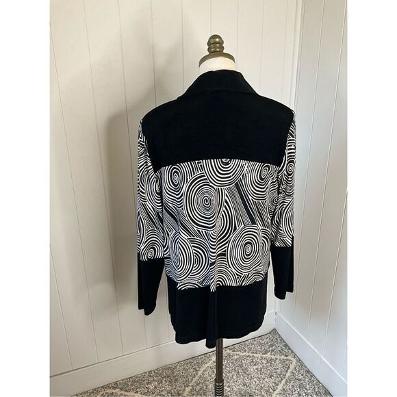 Kokomo Womens Size Small Tank & Cardigan 2 Piece Set Black Geo Print Flowy - Picture 11 of 15